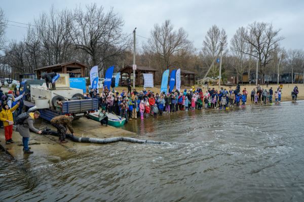 Благодаря сбору пластиковых крышек в Волгу выпустили более 160 тысяч мальков